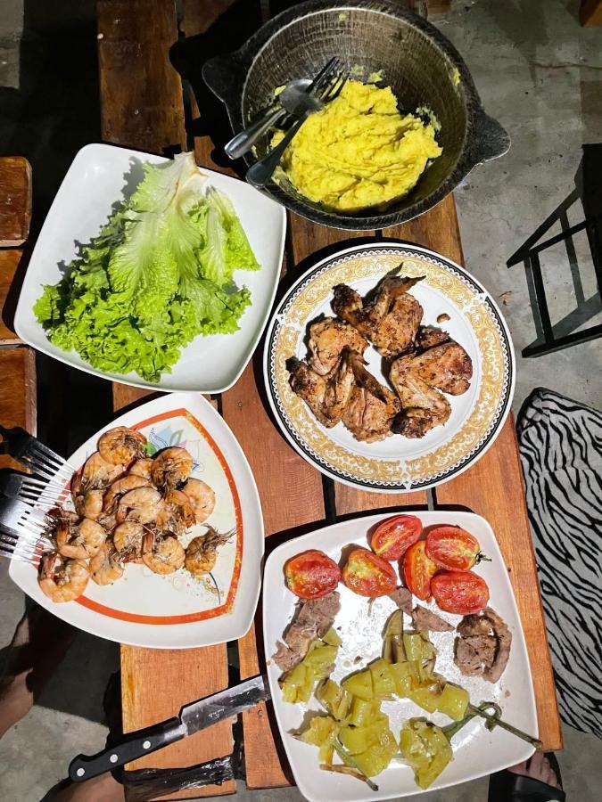 The Traveller'S Hostel & Private Rooms 시기리야 외부 사진